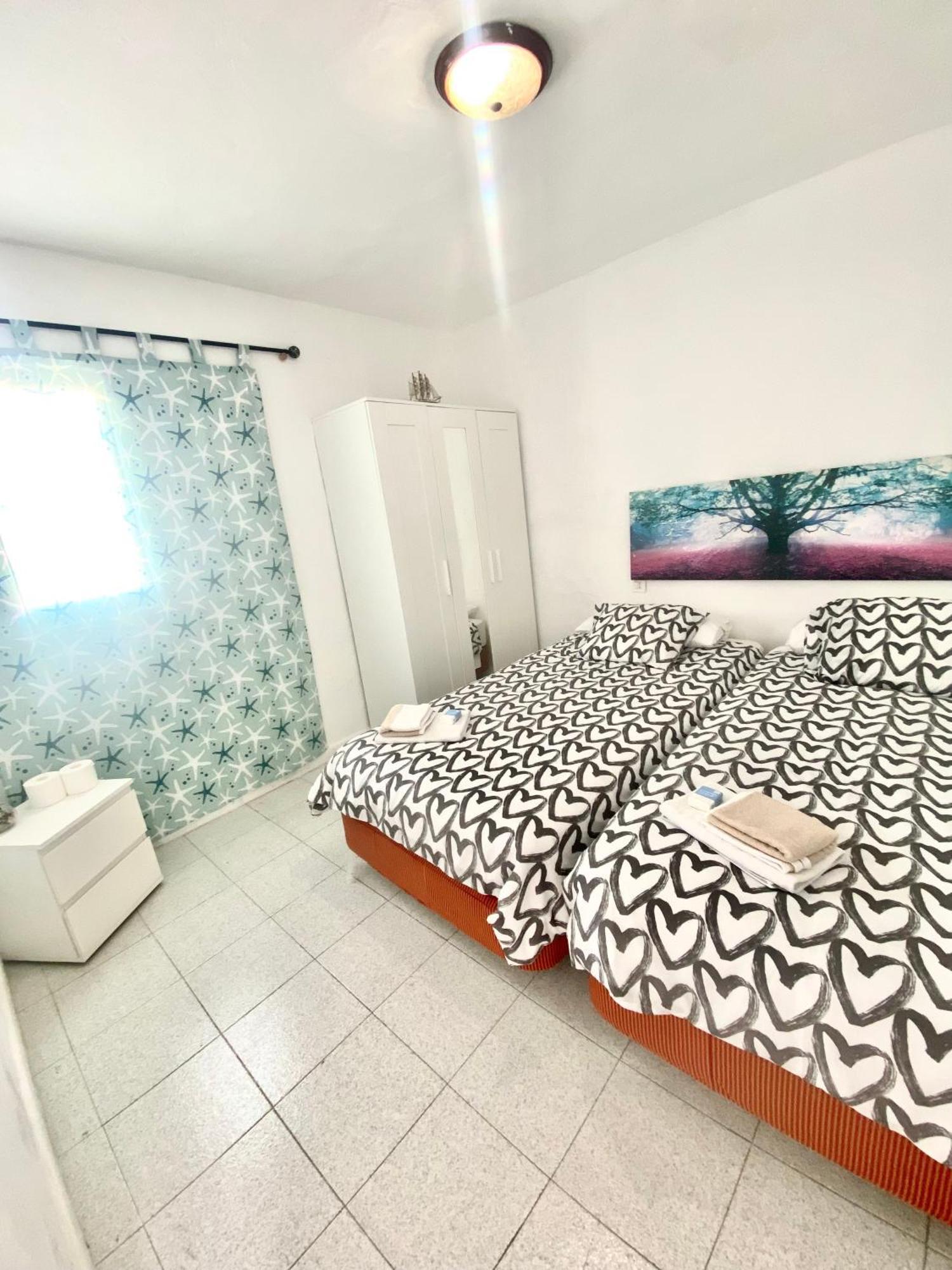 Habitaciones Famara 15 외부 사진