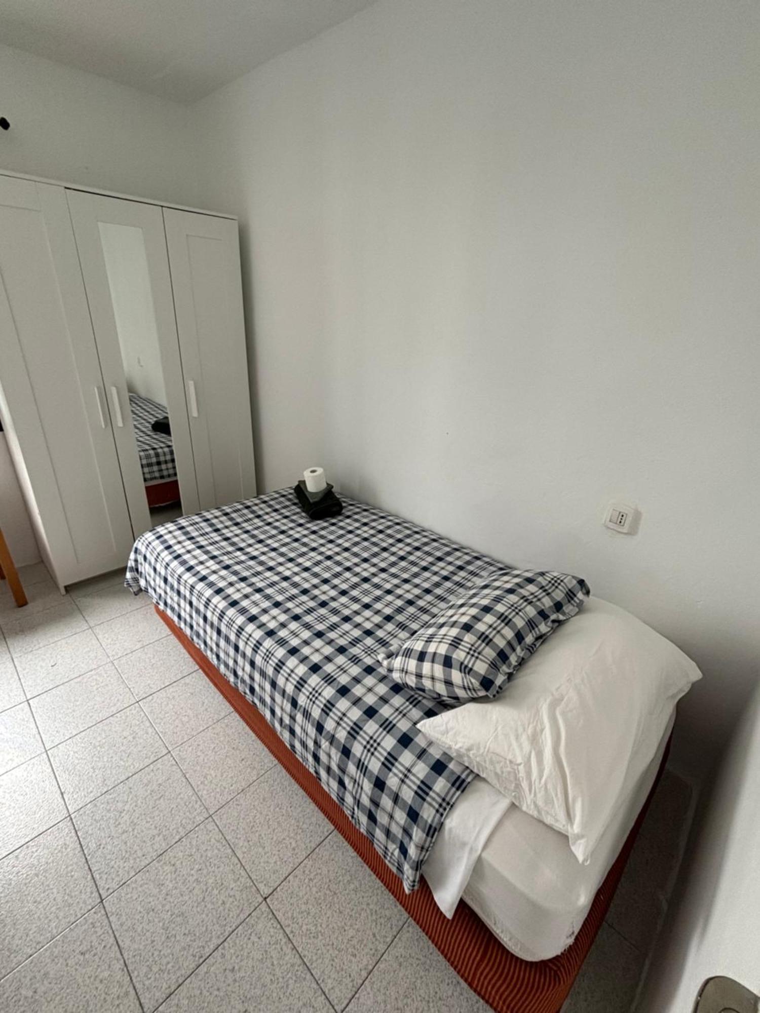 Habitaciones Famara 15 외부 사진